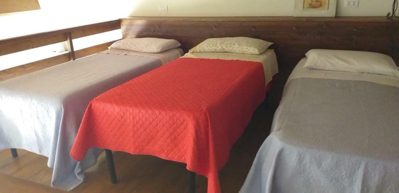 Oasi Di Francesca B&B Pontinia Bagian luar foto